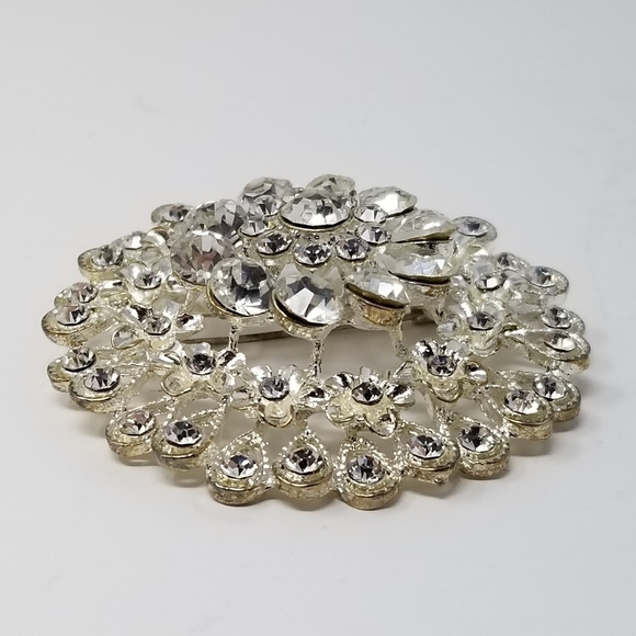 Large Clear Rhinestone Brooch Tiered Silver Tone Round 3D Flower Pin Teardrop - Picture 4 of 10